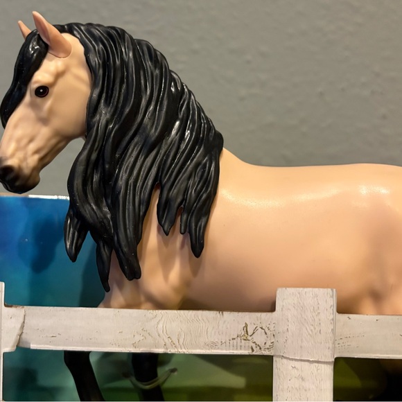 Breyer Paddock Pals “Cashew” Horse, Cream/Black, Ages 4+, BNWT - Picture 4 of 8